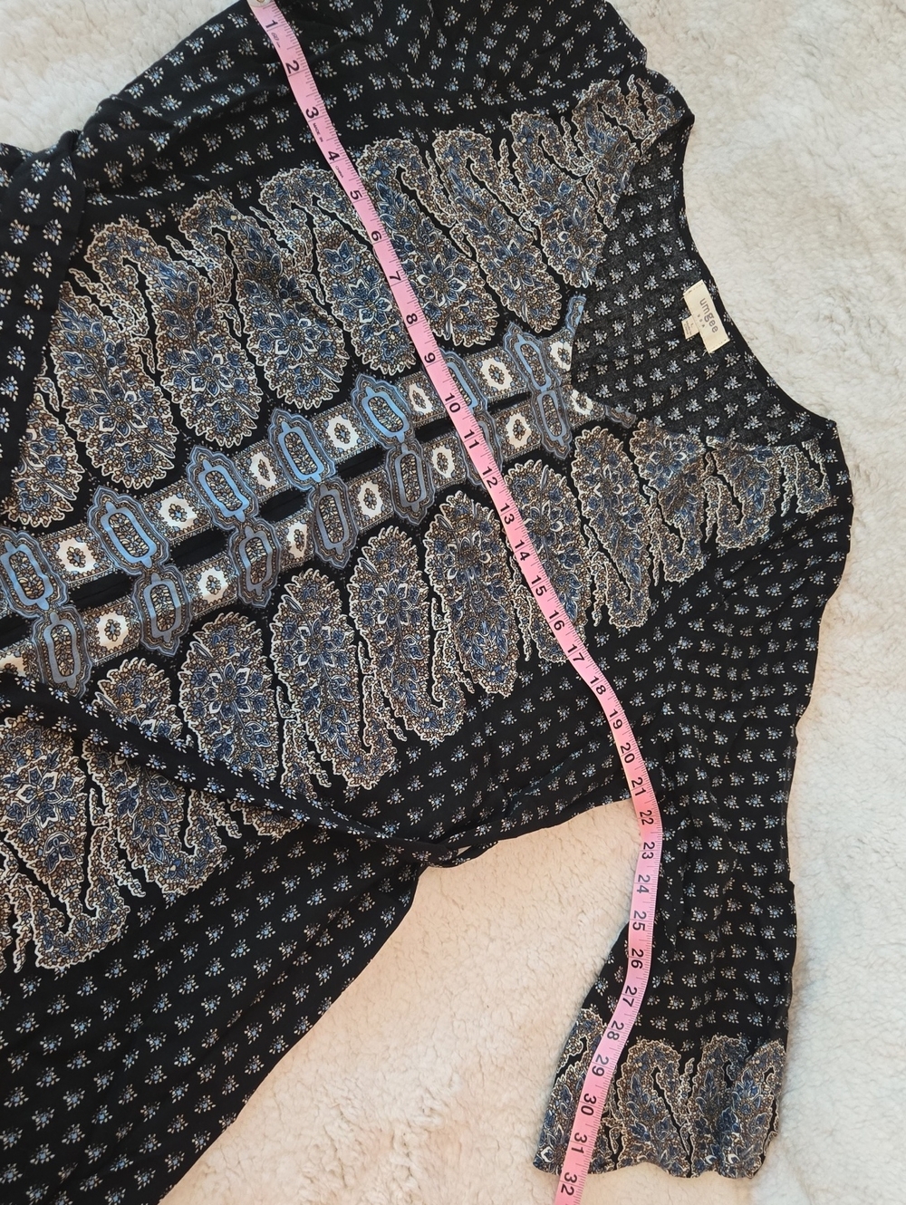 Umgee Black Tunic or Dress with Blue and Cream Paisley Pattern - Picture 5 of 9